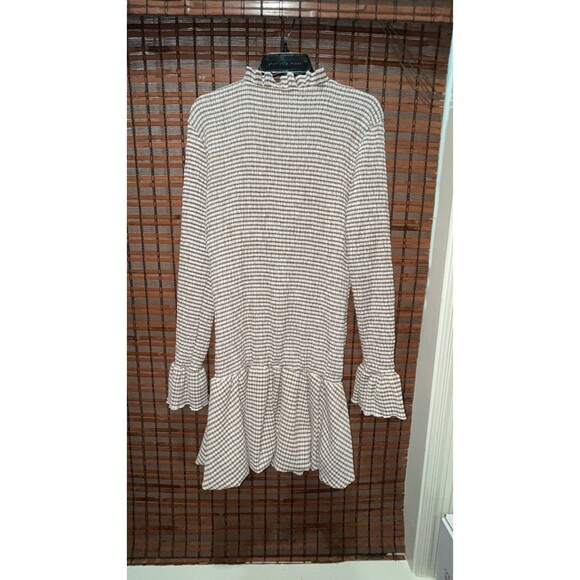 Women’s SHEIN Brown And White Smocked Dress Size Large - Picture 4 of 5